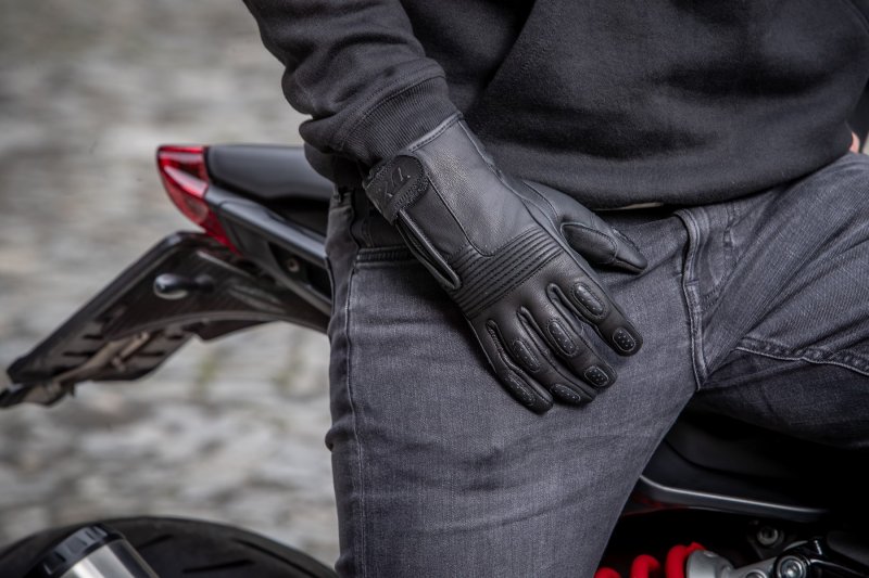 Rukavice na motorku TXR Ranger černé – foto 3