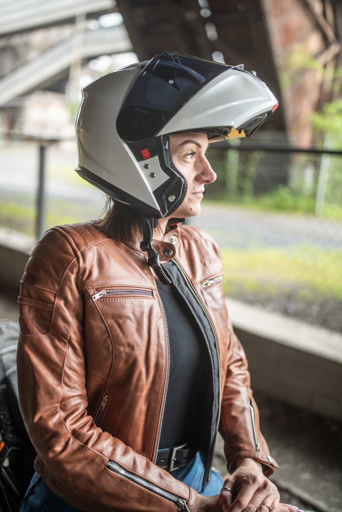 Výklopná přilba na motorku TXR Rival perleťově bílá – foto 5