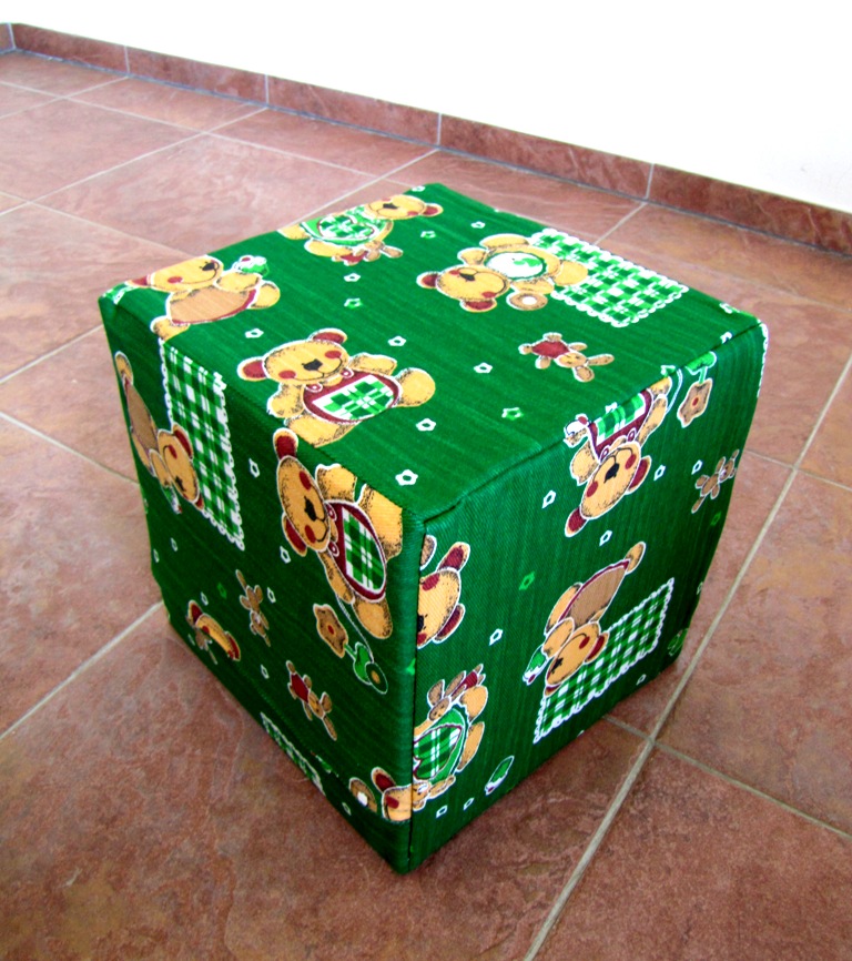 Molitanová kostka Lucka - zelený medvěd